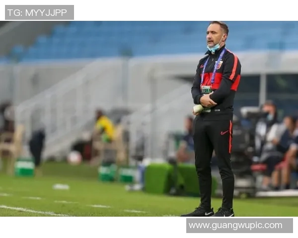 狼队主帅佩雷拉面临行为不当指控需在十月十三日前回应