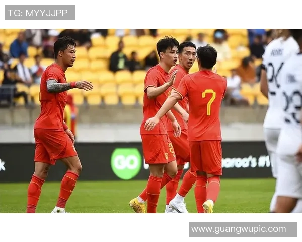 国足缺乏集训中超三强全主力出战但与日韩实力差距明显