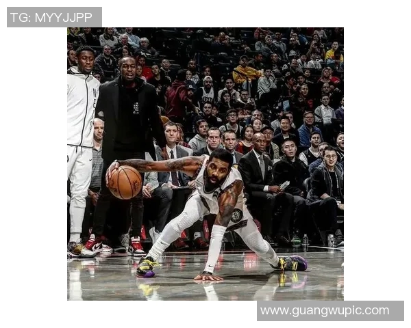 布克连得五分迅速拉开比分罚球线急停跳投与反击三分震撼篮网 布克连得五分迅速拉开比分罚球线急停跳投与反击三分震撼篮网