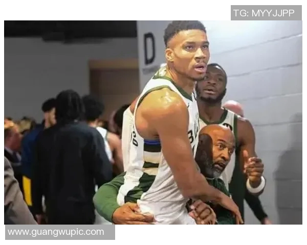 字母哥狂砍40分14板9助却难救球队独木难支罚球表现也显疲态 字母哥狂砍40分14板9助却难救球队独木难支罚球表现也显疲态