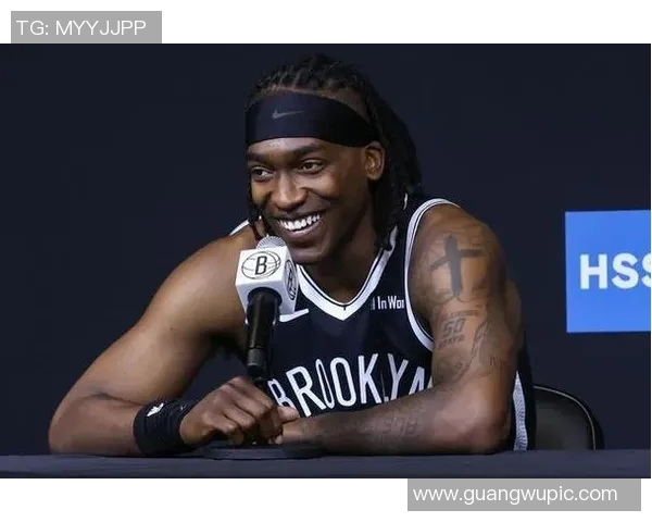 曼恩首节火力全开独得10分半场高效6中5贡献14分3板表现出色 曼恩首节火力全开独得10分半场高效6中5贡献14分3板表现出色