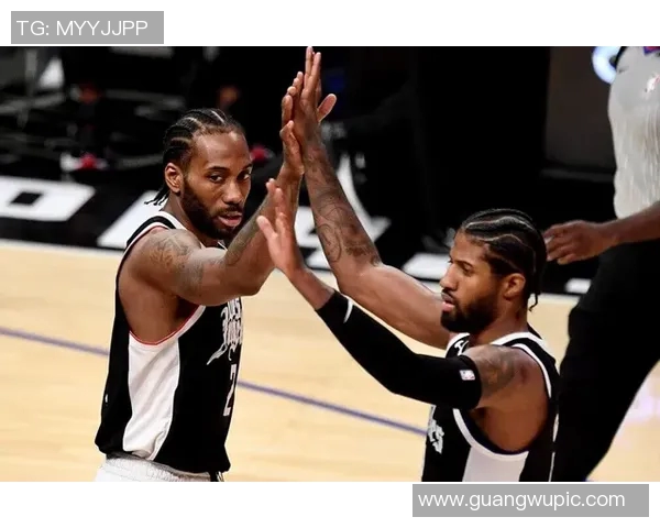 纳斯透露乔治脚踝酸痛正在接受检查以确定伤情严重性 纳斯透露乔治脚踝酸痛正在接受检查以确定伤情严重性