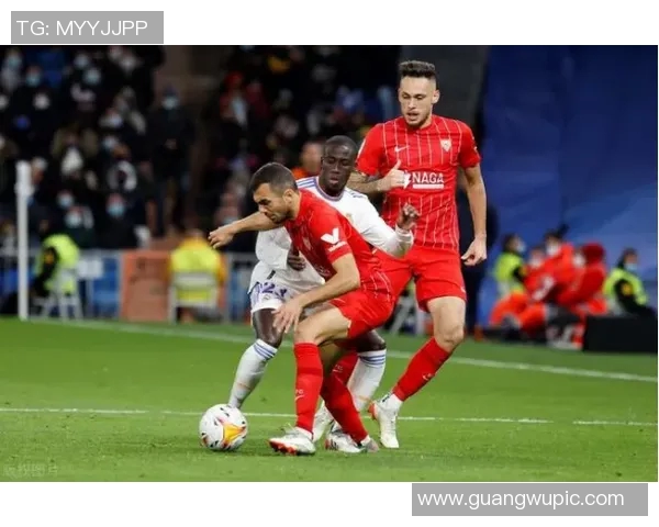 本赛季五大联赛姆巴佩与维尼修斯在禁区内触球超80次的独特表现分析 本赛季五大联赛姆巴佩与维尼修斯在禁区内触球超80次的独特表现分析