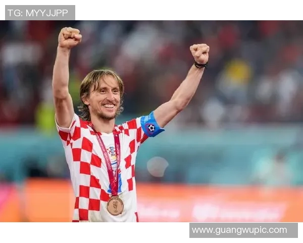 弗兰克热爱中国并称莫德里奇为克罗地亚足球的绝对领军人物