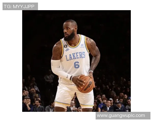 巴图姆发球踩线引争议帕金斯怒斥这球太愚蠢像业余篮球