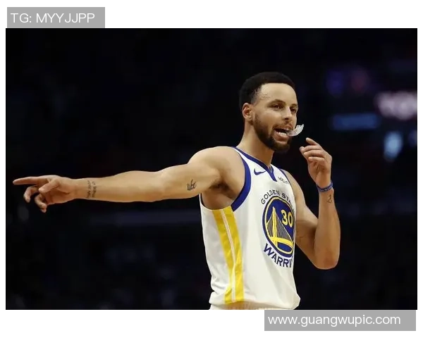 库里谈新赛季目标强调团队心态建设与胜利信念的重要性