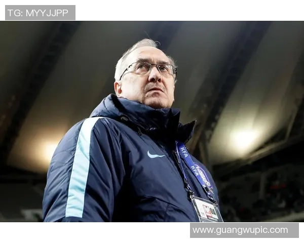 外媒报道三镇新援贝维斯年薪高达100万欧元引发关注 外媒报道三镇新援贝维斯年薪高达100万欧元引发关注