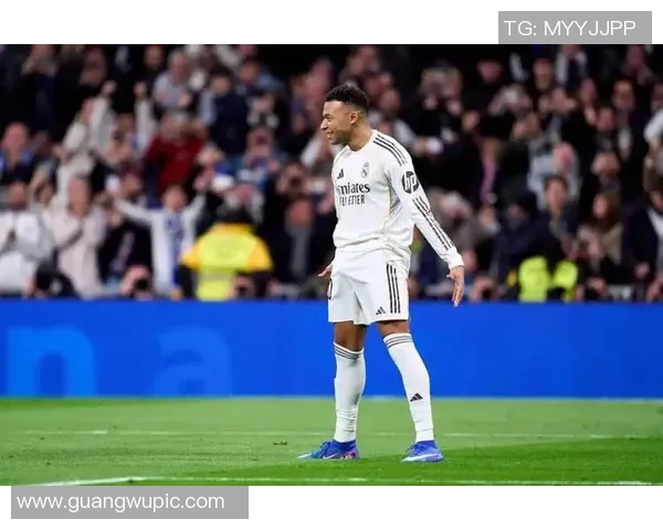 布特拉格诺称赞姆巴佩如同传奇C罗般闪耀足球世界